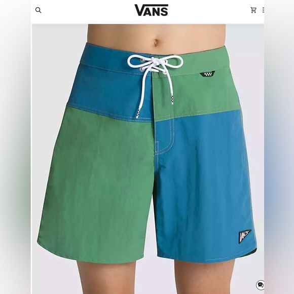 NWT - Vans X Pilgrim Blocked 17'' Boardshorts - Picture 1 of 2